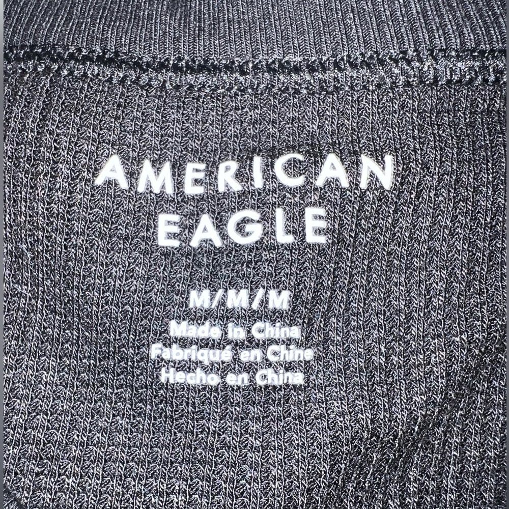 American eagle black crop top - Picture 4 of 4